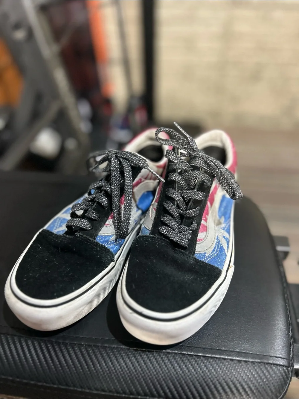 Vans Unisex Old Skool Platform Fashion Sneaker Shoes Size 5M / 6.5W